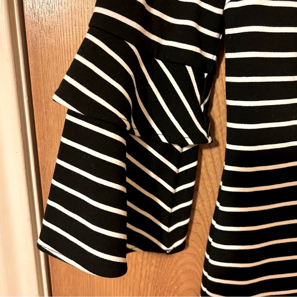 Ann Taylor Factory black and white stripped long sleeve ruffled cuff dress. - Picture 2 of 12